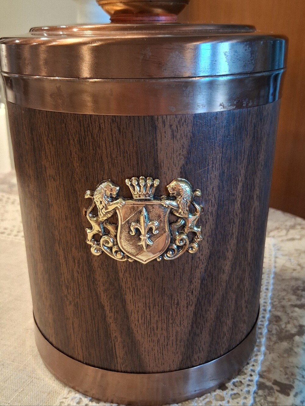 Pax Product Vintage Brass Cork Lined Tobacco/Cigar Humidor Coat Of Arm Cannister